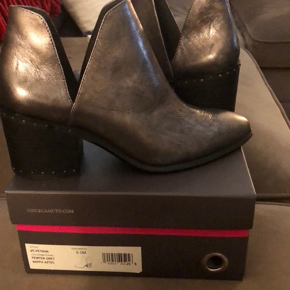 Shoes - Picture 2 of 2